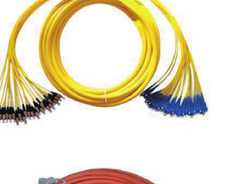 Custom single-mode fiber optic fan-out cable assembly with multiple connectorized branches